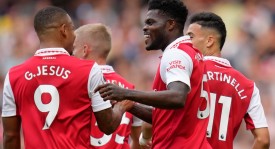 加纳乔切尔西首秀助攻却酿失球雷德克纳普直言防守失职